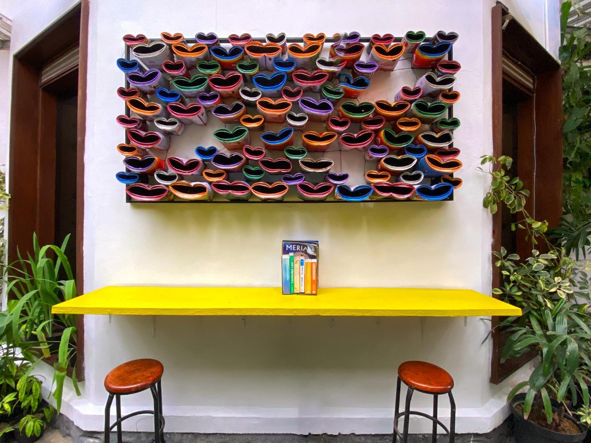 Snooze Malang Hostel Buitenkant foto